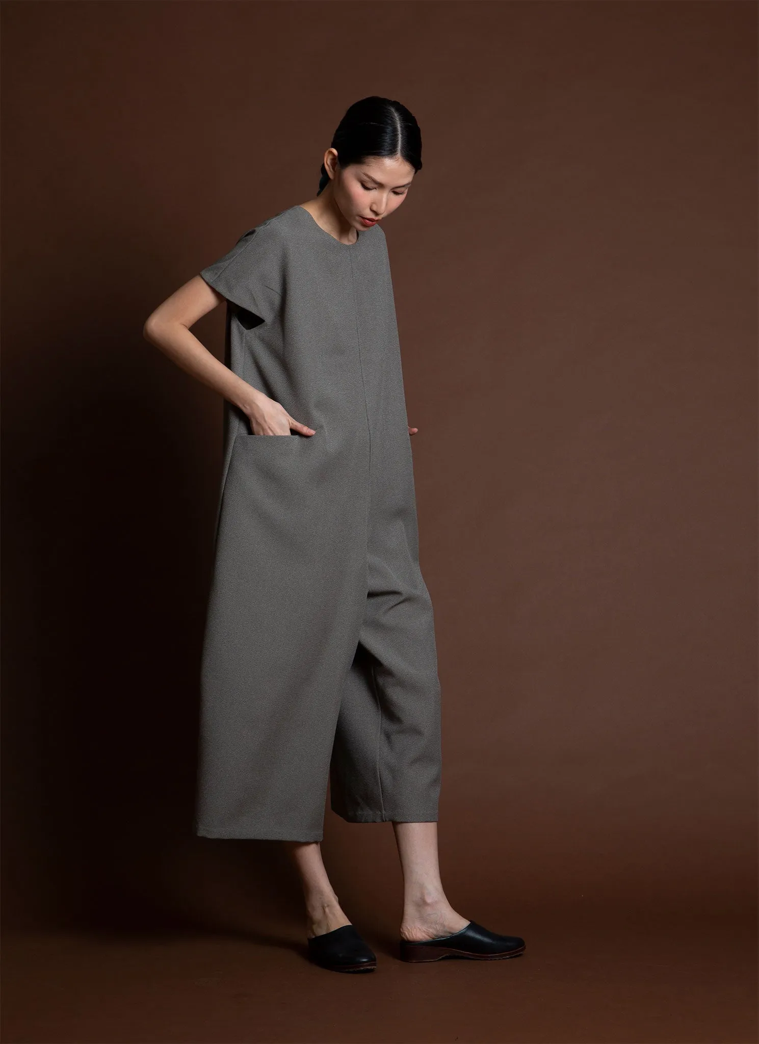 Dahlia Pleatstay Pocket Onesie - Sage Green/Grey