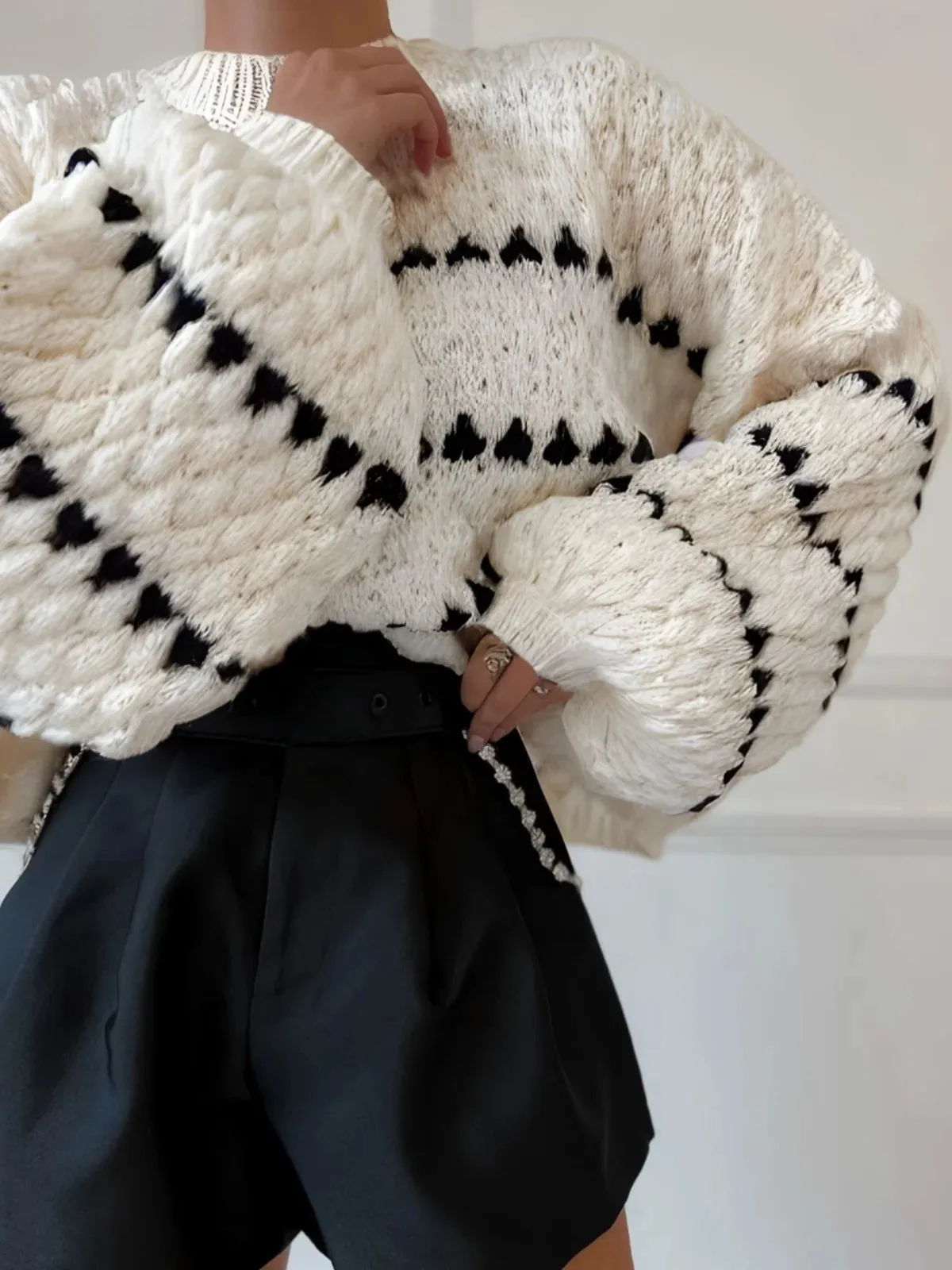 Textured Knit Oversized Diamond Pattern Sweater